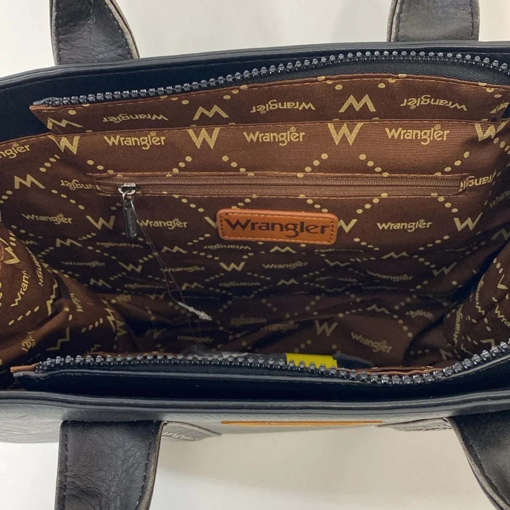 Wrangler Carry All Tote/Crossbody Black - Picture 9 of 14